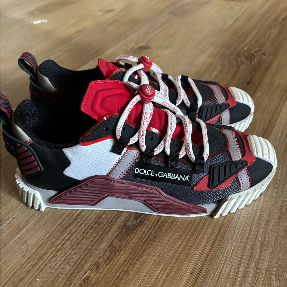 Men’s sneakers